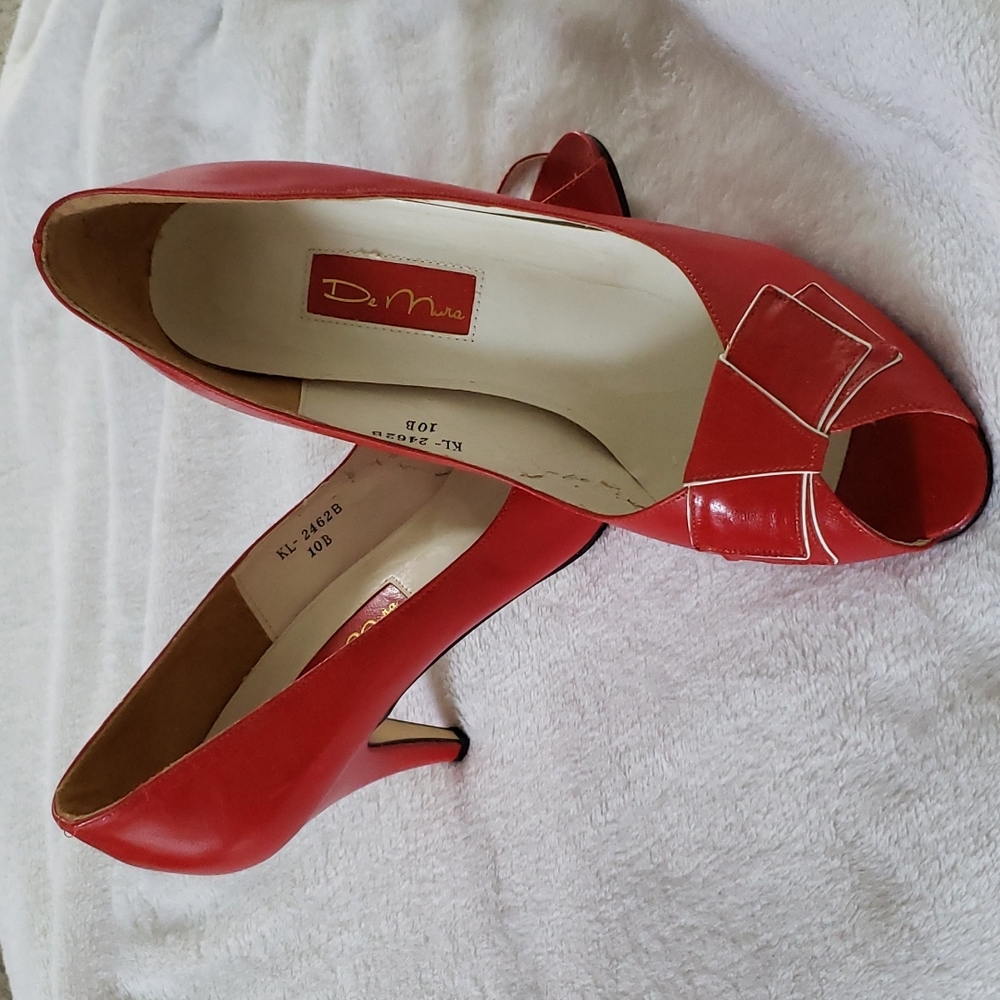 Vintage De Mura Red Heels